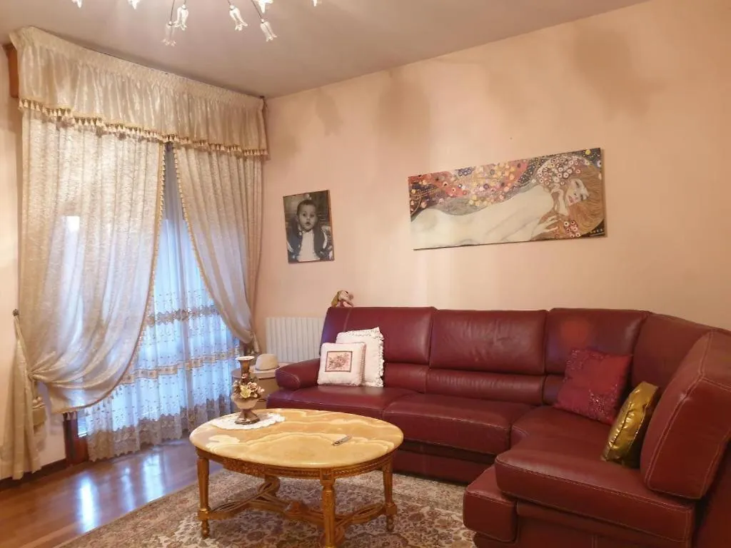 Apartment Appartamento Duplex B & B Carpi